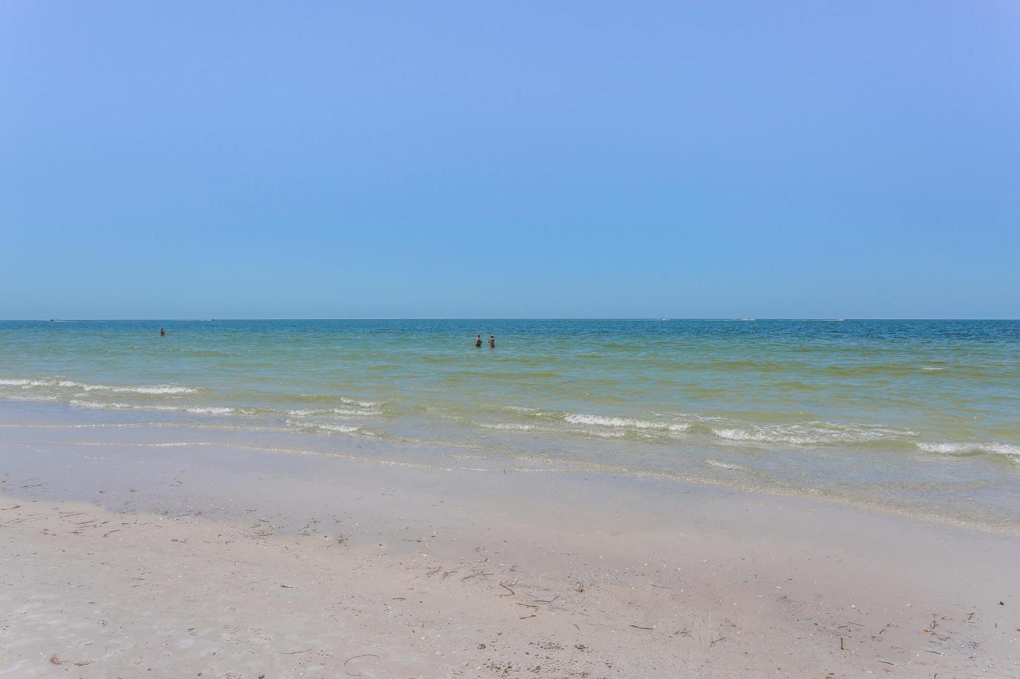 Gull Wing Beach Fort Myers Beach Room photo
